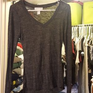 Long sleeve gray shirt